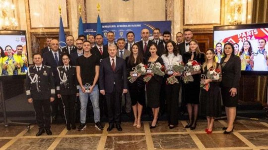 David Popovici, Ancuța Bodnar și Roxana Anghel, sportivii anului 2024 la Dinamo