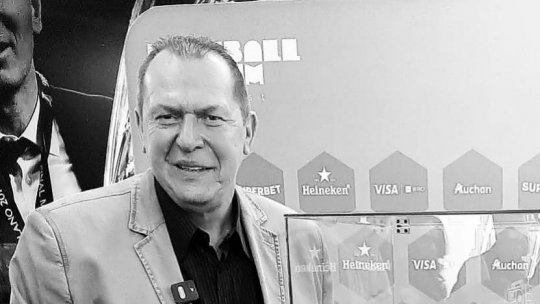 Moment de reculegere în memoria lui Helmut Duckadam înaintea partidelor de fotbal organizate de FRF şi LPF