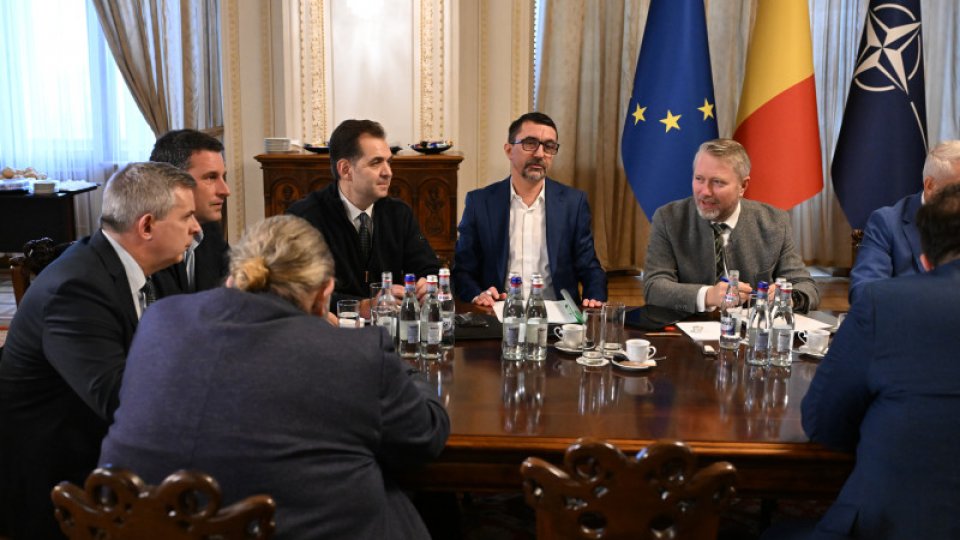 Reprezentanţii partidelor pro-europene reiau sâmbătă discuţiile