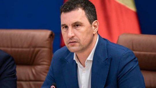 Salariile bugetarilor vor fi înghețate iar unele facilități fiscale vor fi eliminate