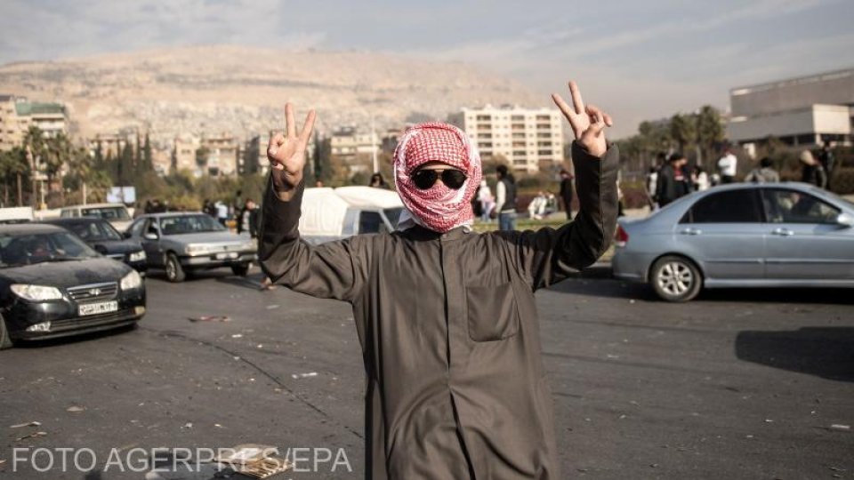 Bucurie şi entuziasm printre sirieni după căderea regimului preşedintelui Bashar al-Assad
