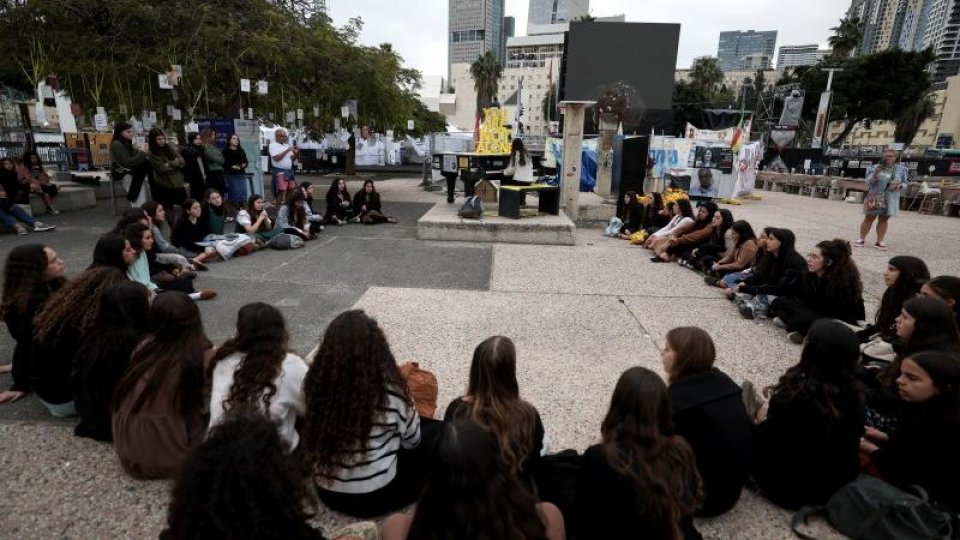 Tel Aviv: Mii de protestatari cer alegeri anticipate