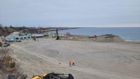 Organizaţiile patronale de pe litoralul românesc cer să se mărească la cel puţin 10 ani perioada de închiriere a plajelor