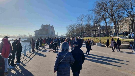 În ultimii 10 ani România „nu a avut o abordare strategică pentru dezvoltarea politicilor de tineret”