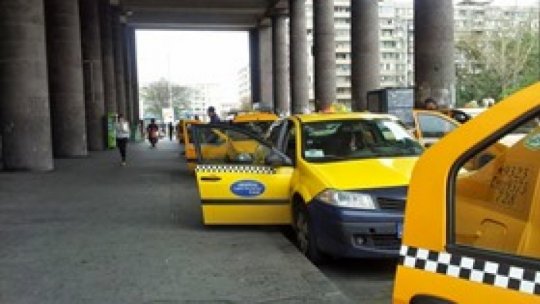 Demonstraţii ale taximetriştilor în Piaţa Constituţiei din Bucureşti