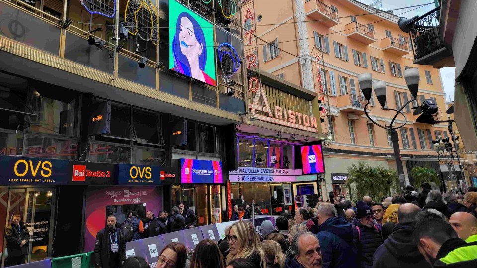 Începe cea de-a 74-a ediție a Festivalului național de muzică ușoară italiană Sanremo