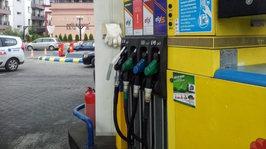 Preţul carburanţilor s-a majorat în ultimele 30 de zile