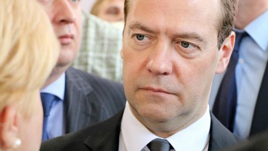 Postările scandaloase ale lui Dmitri Medvedev "coincid cu datele livrării de vin din podgoriile lui"
