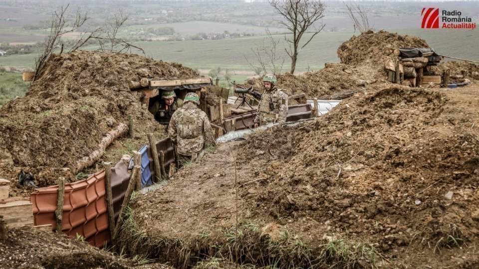 Aproximativ trei sferturi dintre români consideră că războiul din Ucraina este periculos pentru ţara noastră