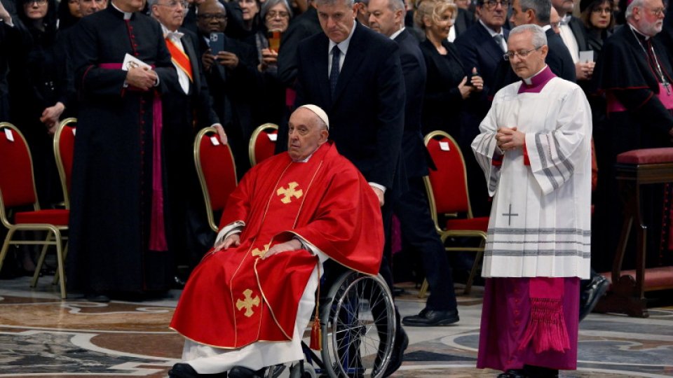 La Vatican, Papa Francisc oficiază Sfânta Liturghie din Vinerea Mare