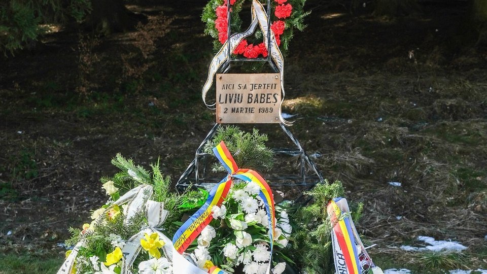 Autoritățile locale din Braşov l-au comemorat pe eroul anticomunist Liviu Corneliu Babeș