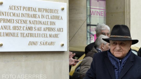 Zeci de oameni de cultură şi-au prezentat ieri omagiile şi au vorbit despre personalitatea remarcabilă a lui Dinu Săraru