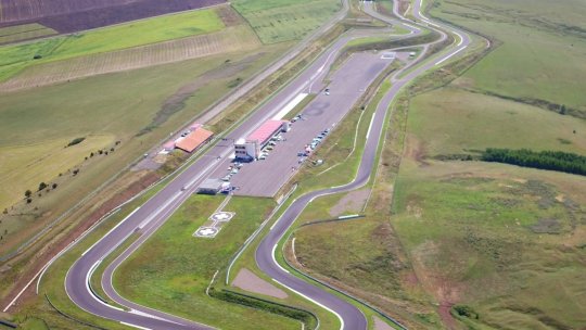 Primul circuit supermoto omologat în România de Federaţia Internaţională