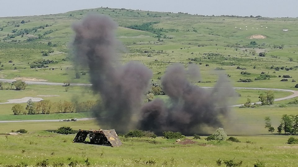 Poligonul din Babadag găzduieşte o serie de exerciţii militare cu muniţie de război