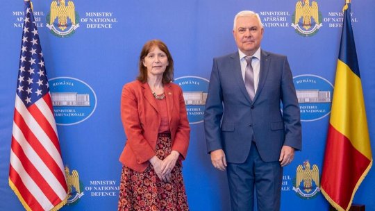 Modernizarea Bazei Mihail Kogălniceanu, discutată de ministrul apărării și ambasadorul SUA