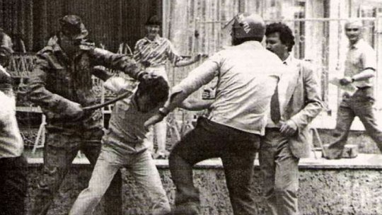 Urmărire penală împotriva  fostului premier Petre Roman şi a fostului vicepremier Gelu-Voican Voiculescu în dosarul mineriadei