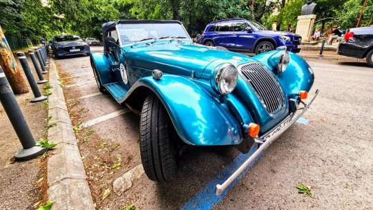 Slatina - O nouă ediție a Retroparadei Primăverii