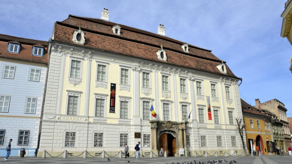 Peste 500 de piese din colecția BNR, expuse la muzeul Brukenthal