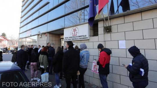 Proteste spontane ale angajaţilor de la Registrul Comerţului din Bucureşti şi din ţară