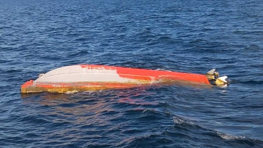 Şalupa fără pilot, descoperită joi plutind pe Marea Neagră, detonată în poligonul Capu Midia
