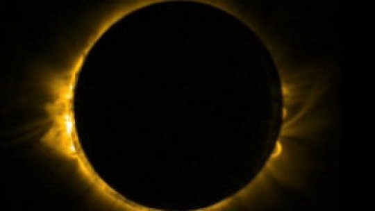 Milioane de oameni așteaptă să urmărească în America de Nord eclipsa totală de Soare