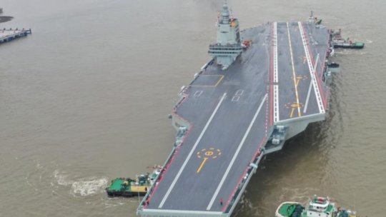 Al treilea portavion al Chinei, Fujian, și-a început cursa inaugurală