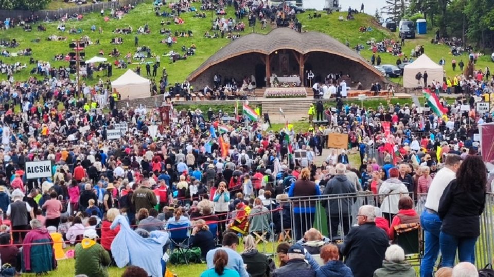 Procesiunea de Rusaliile Catolice, la Şumuleu-Ciuc