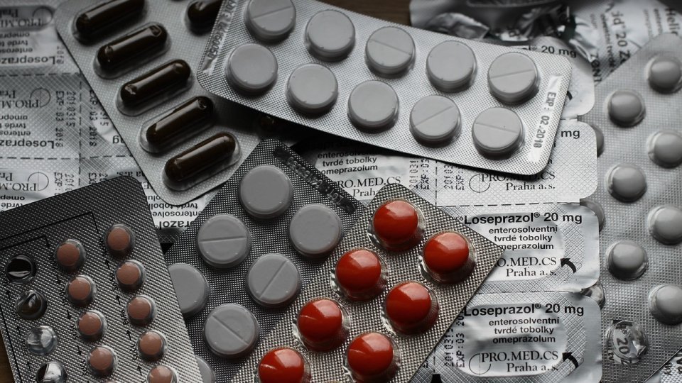 Persoanele reținute pentru înșelăciune și fals în eliberarea a sute de rețete cu medicamente pentru diabet au fost arestate