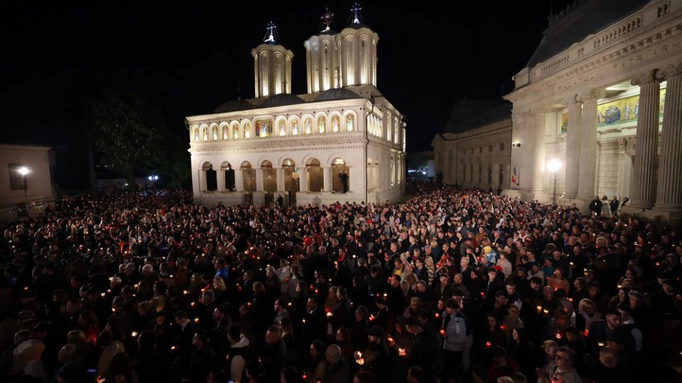 Creștinii ortodocși și greco-catolici celebrează Învierea Domnului I VIDEO