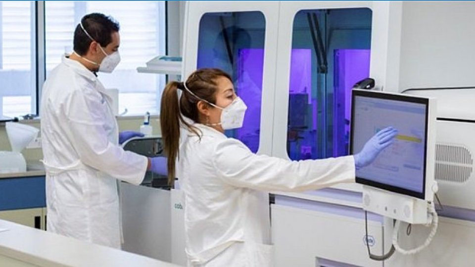 Dezvoltarea cancerului este favorizată în prezenţa unei alimentaţii bogate în grăsimi