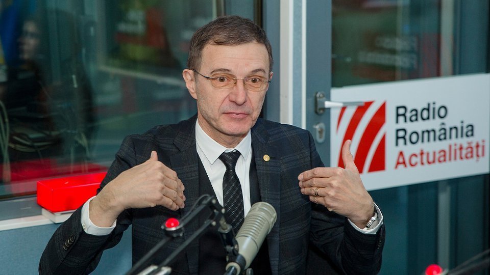 Președintele Academiei Române, Ioan Aurel Pop, invitat la Apel matinal