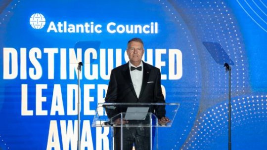 Klaus Iohannis a primit Premiul pentru Conducere Internațională Remarcabilă pentru anul 2024