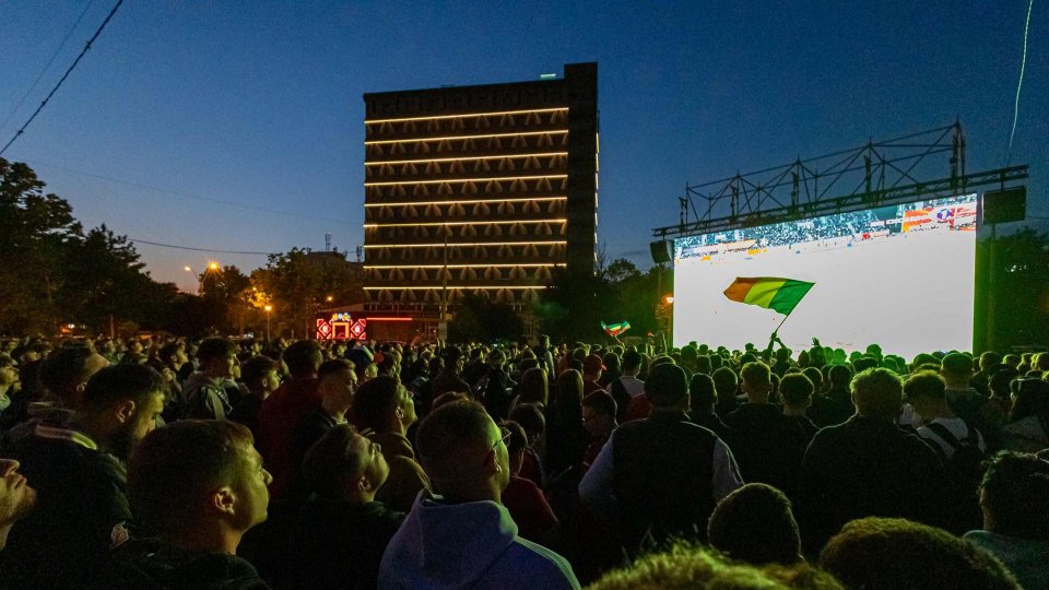 Galați: Ecran în centrul orașului, pentru meciurile echipei de fotbal a României