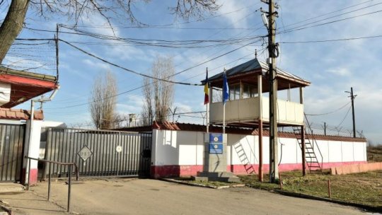 Un deținut a evadat miercuri de la Penitenciarul Poarta Albă