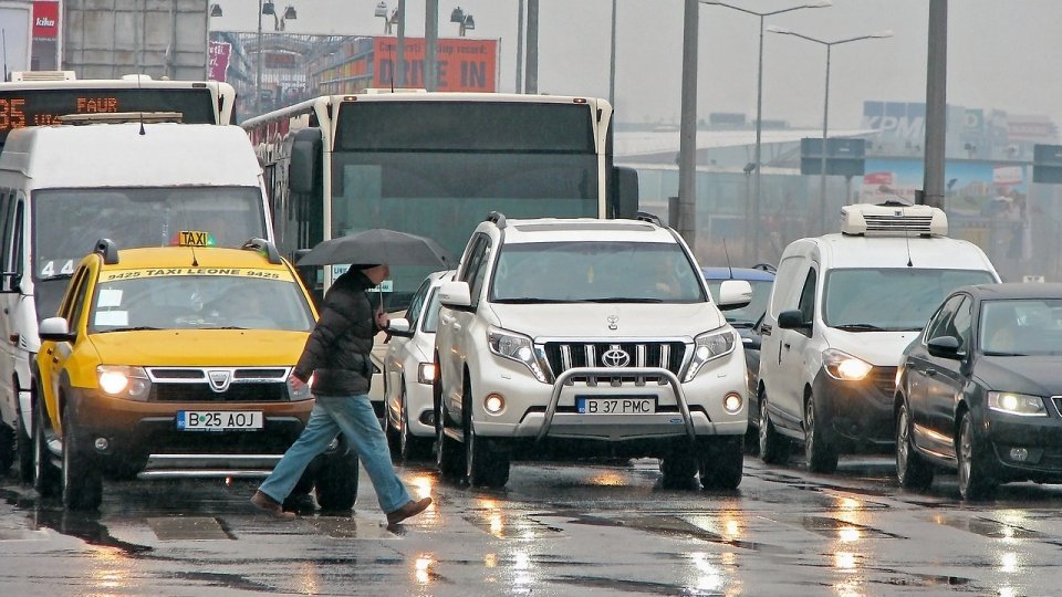 Plafonarea prețurilor RCA ar putea di prelungită până la sfârșitul lunii septembrie