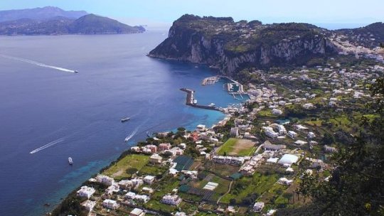 Accesul turiştilor în insula Capri, interzis din cauza unei defecţiuni la conducta de apă