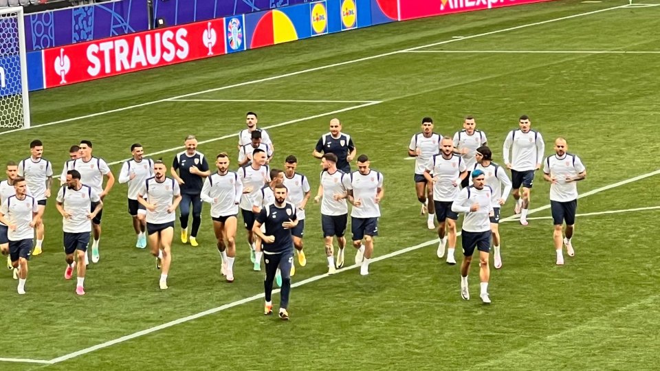 Antrenament tricolori: în căutarea prospeţimii, înainte de operaţiunea Slovacia