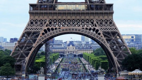 Atmosfera politică din Franţa, înainte de alegerile legislative anticipate