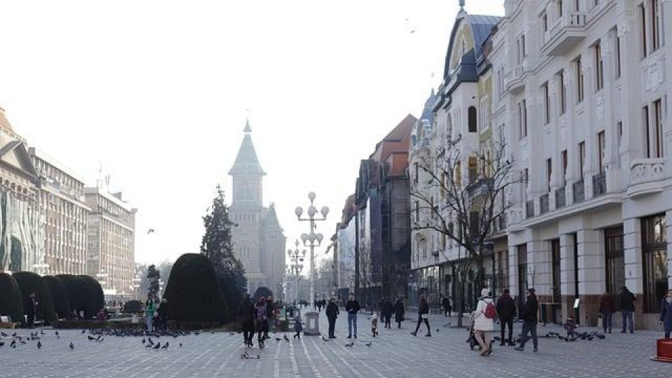 În judeţul Timiş, prezenţa la vot e scăzută „din cauza condiţiilor meteo nefavorabile”