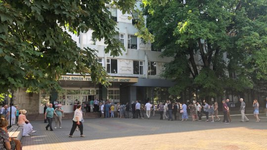 30.000 de moldoveni cu cetăţenie română au votat pentru Parlamentul European