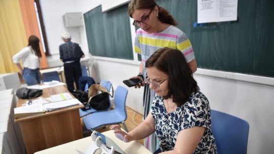 Peste nouă milioane de români au votat la alegerile europarlamentare