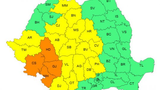Cod portocaliu și galben de ploi torențiale și vijelii, în jumătatea de vest a țării