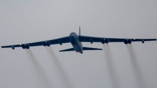 Două bombardiere americane B-52 au fost interceptate de două aeronave rusești deasupra Mării Barents