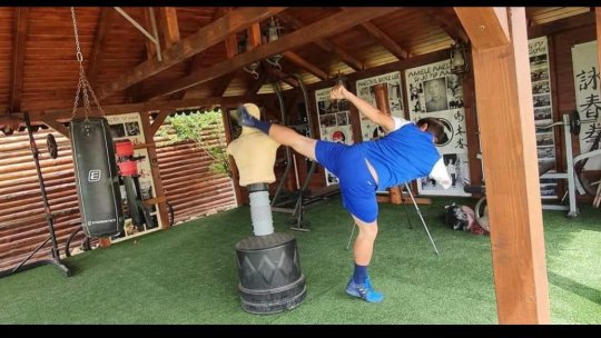 Valentin Maxim, campion european la arte marțiale deși luptă fără o mână