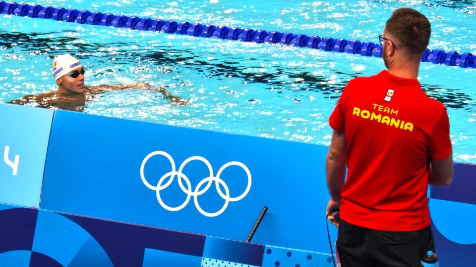 David Popovici la antrenament în La Defense Arena!  Imagini EXCLUSIVE cu înotătorul nostru