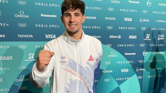 JO Paris 2024: Eduard Ionescu trece de favoritul 14 la tenis de masă