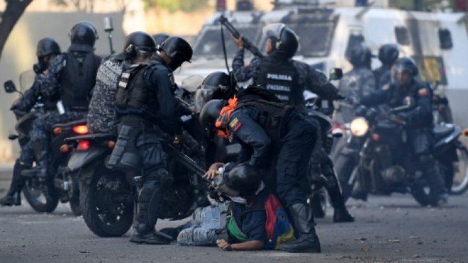 Proteste în Venezuela după realegerea controversată a președintelui Nicolas Maduro