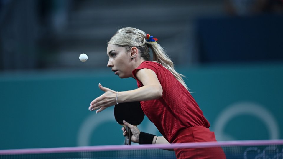 JO Paris 2024: Bernadette Szocs eliminată din proba de simplu