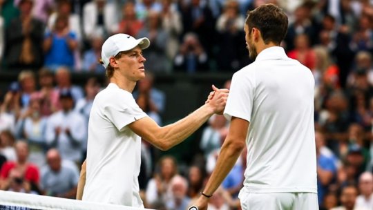Medvedev - Alcaraz prima semifinală de la Wimblendon