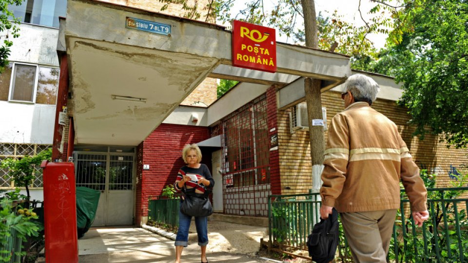 Cine poate primi de la poștaș decizia de recalculare a pensiei, dacă beneficiarul nu e acasă